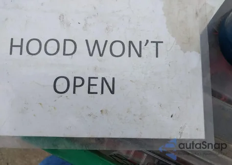 2013 Mercedes-Benz E 350 4Matic из США, поврежденный, VIN WDDHF8JB9DA764998